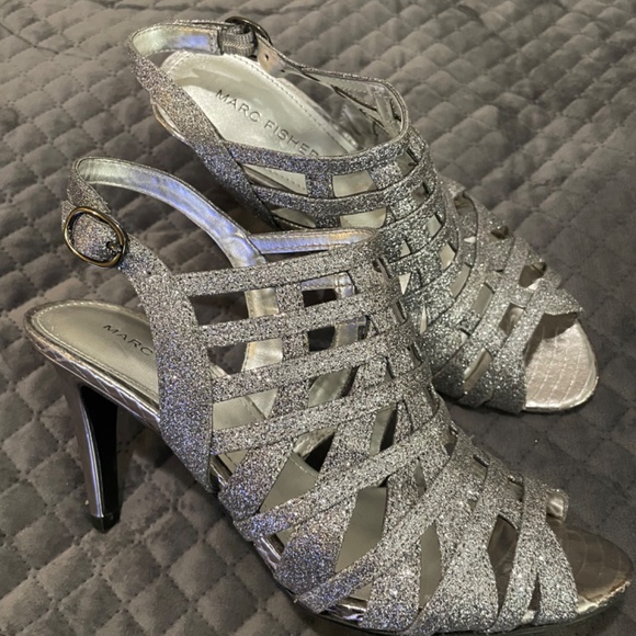 #ShoeCraze - Picture 2 of 2